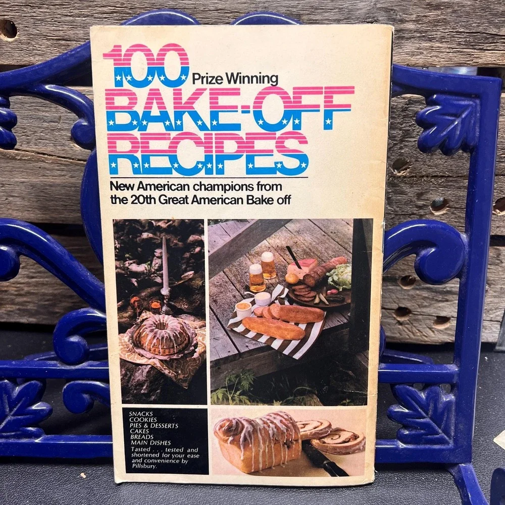 Vintage Pillsbury 20th Annual‎ Bake Off Cookbook 1969